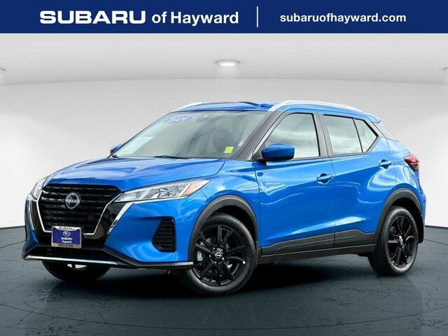 Used 2024 Nissan Kicks SV FWD image 1