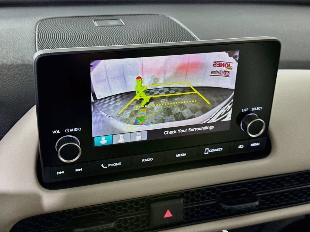 Used 2025 Honda HR-V LX image 5
