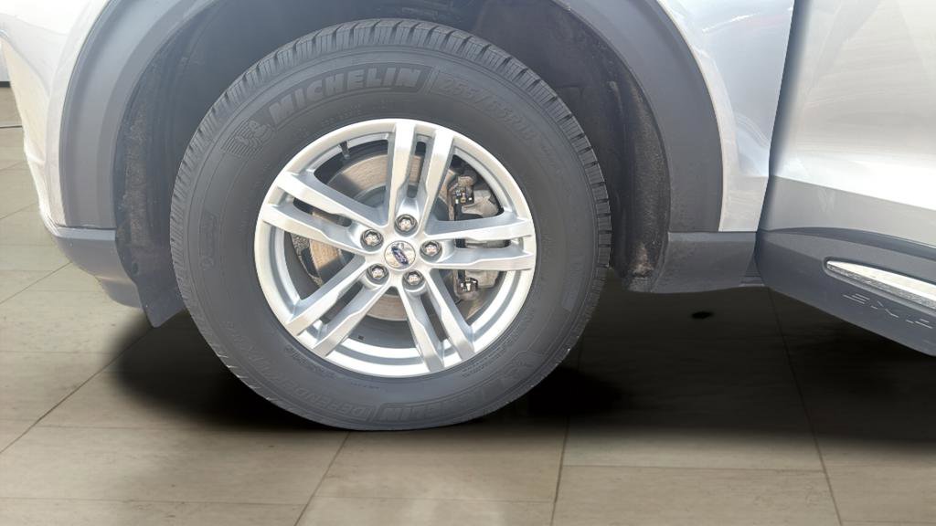 Used 2020 Ford Explorer XLT w/ Equipment Group 202A image 33