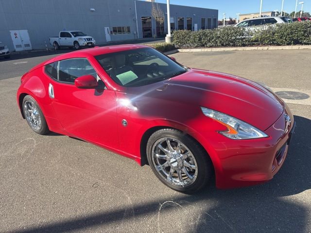 Used 2009 Nissan 370Z Touring image 4