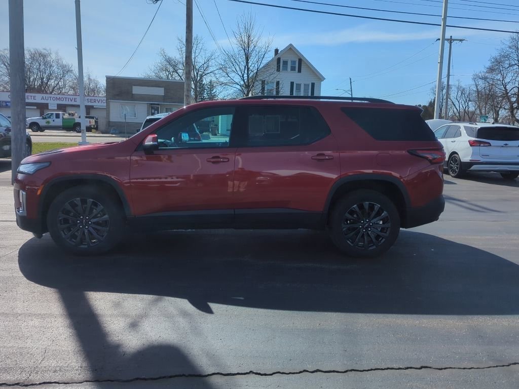Certified 2023 Chevrolet Traverse RS w/ LPO, Floor Liner Package image 7