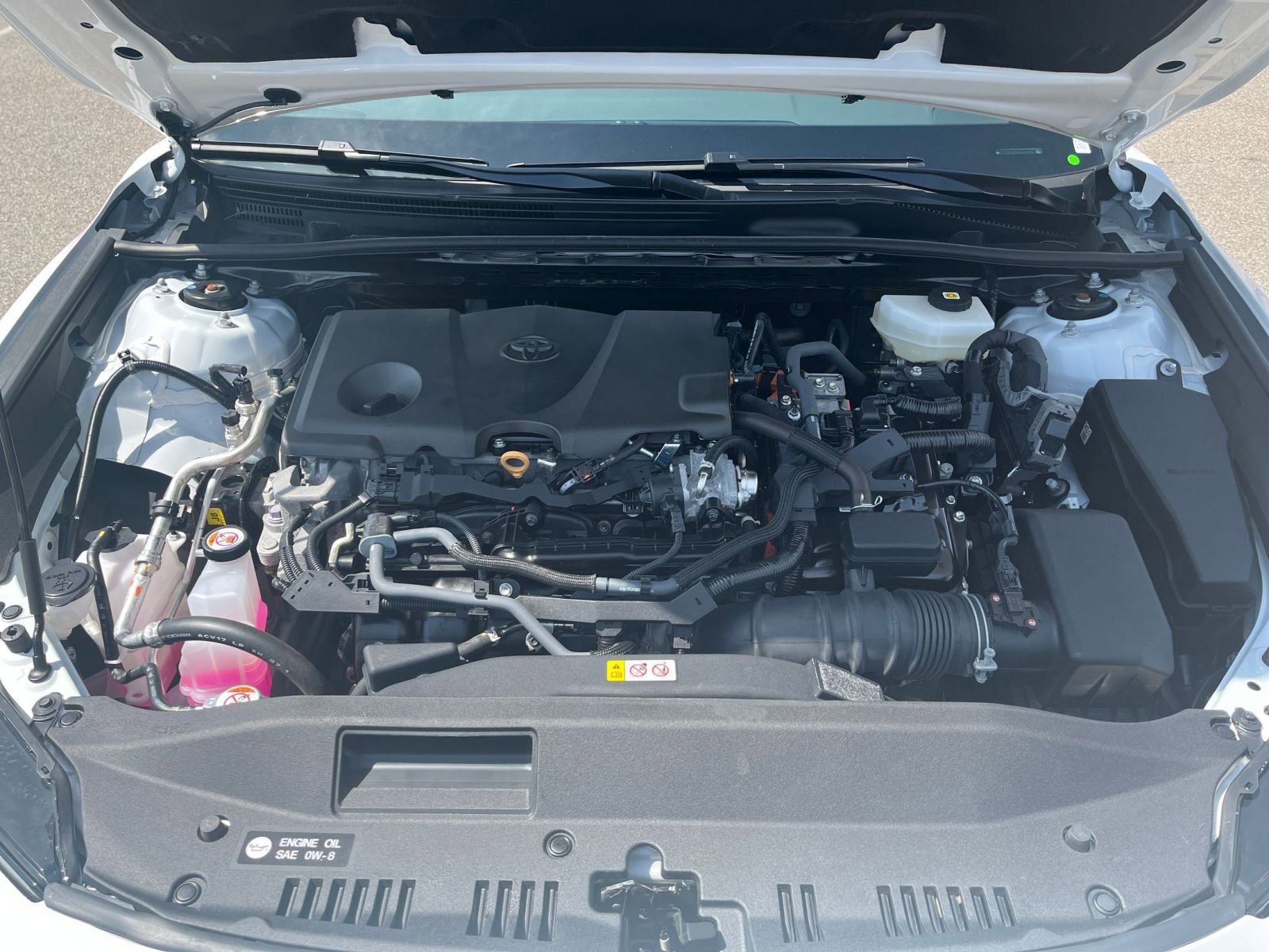 Used 2025 Toyota Camry SE FWD image 32