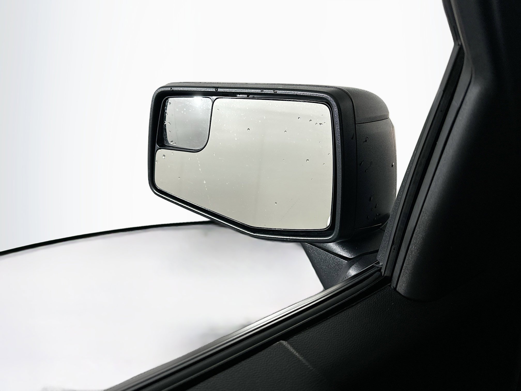 Used 2025 Chevrolet Silverado 1500 Custom image 16