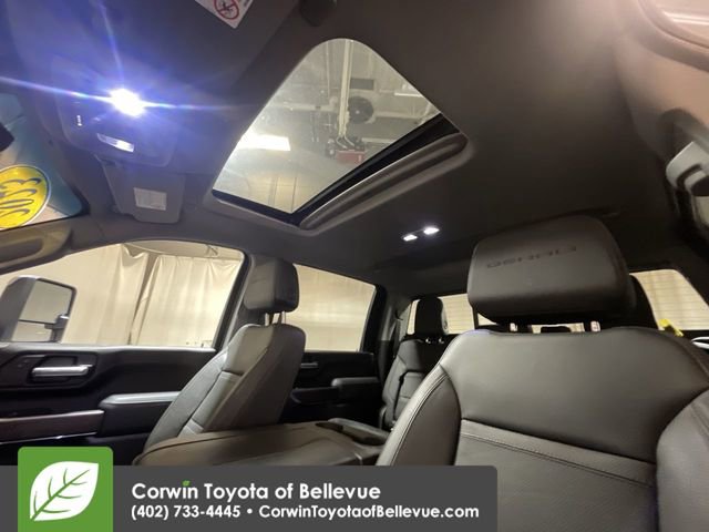 Used 2023 GMC Sierra 3500 Denali w/ Technology Package image 23