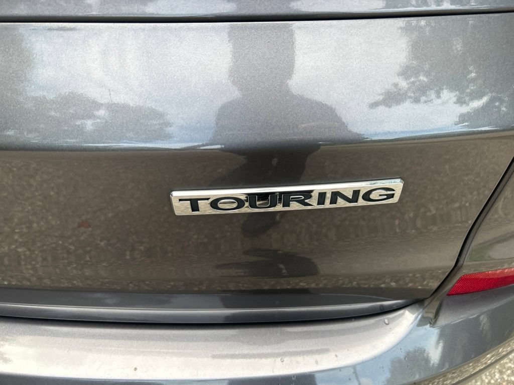 Used 2015 Honda CR-V Touring image 9