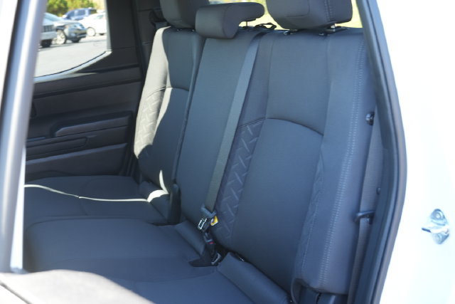 Used 2026 Toyota Tacoma SR5 AWD/4WD image 16