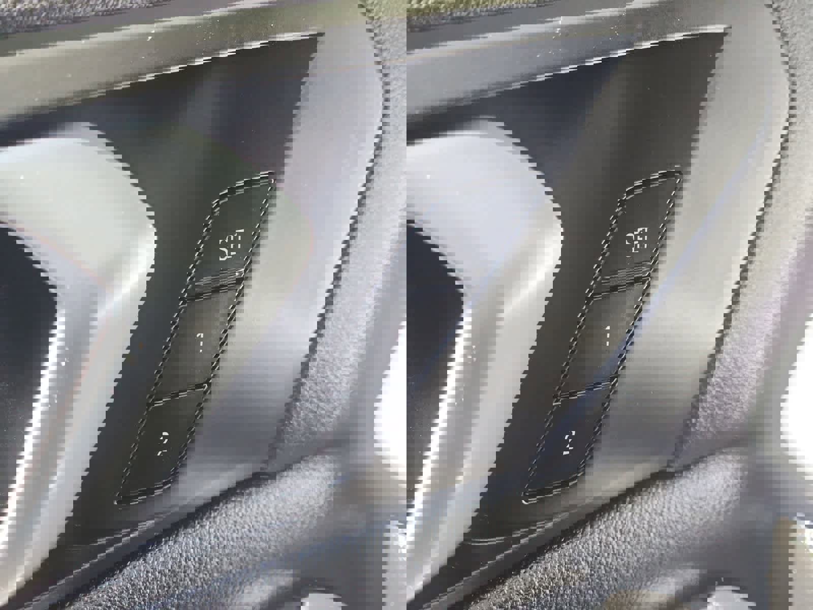 Used 2019 BMW X5 xDrive40i w/ Premium Package 2 image 18