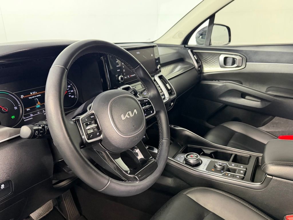 Used 2023 Kia Sorento EX image 22