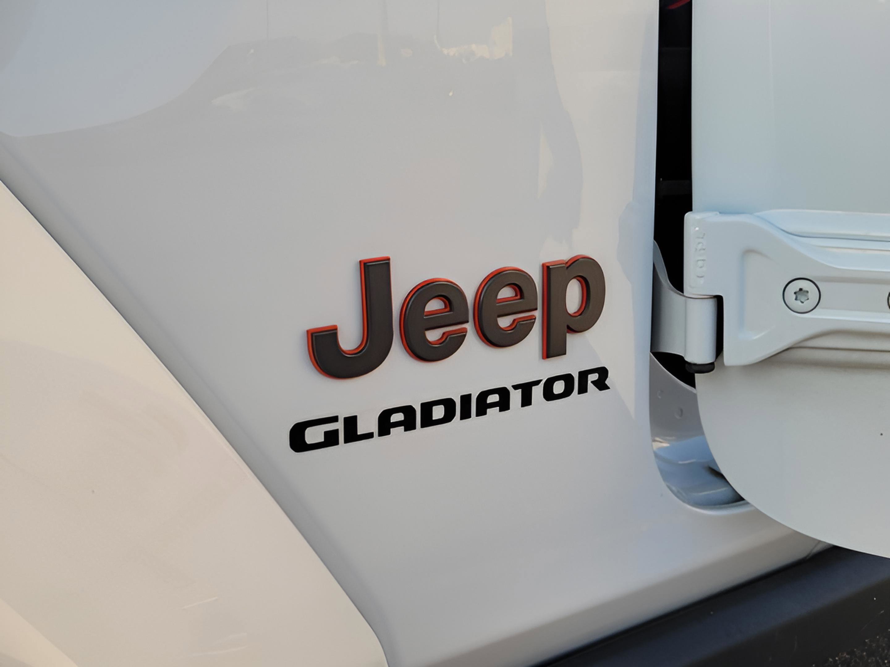 Used 2022 Jeep Gladiator Mojave w/ LED Lighting Group image 28