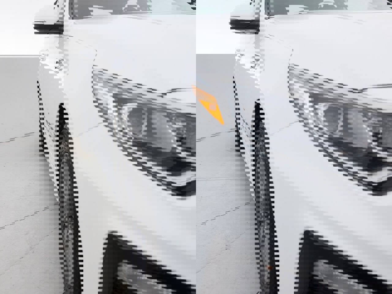 Used 2020 Kia Optima LX image 11