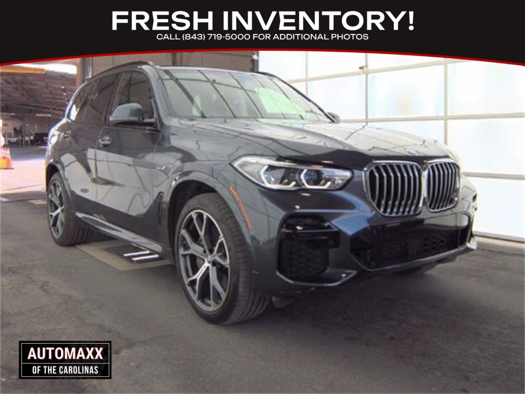 Used 2022 BMW X5 xDrive45e w/ M Sport Package image 1