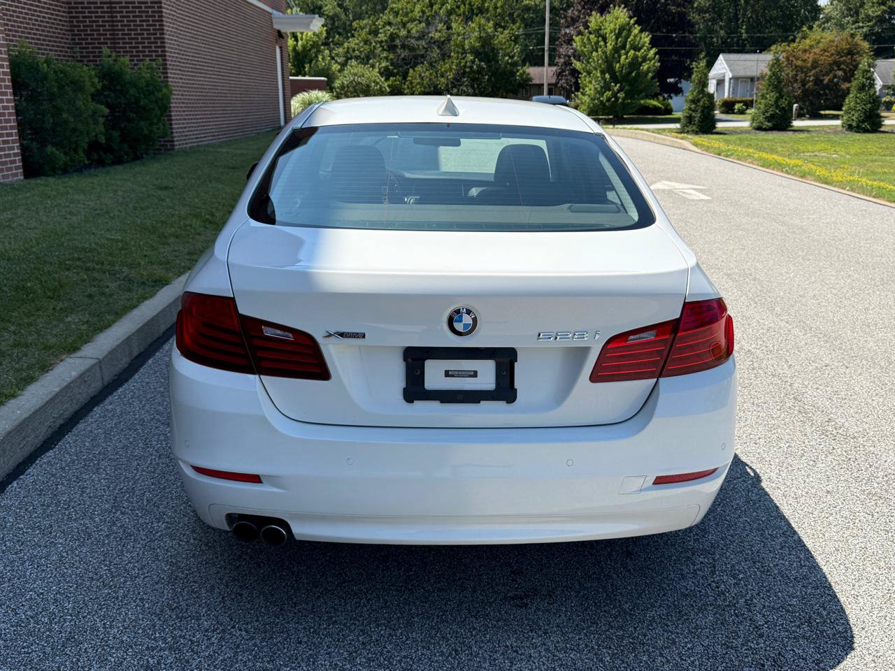 Used 2015 BMW 528i xDrive Sedan AWD/4WD image 11