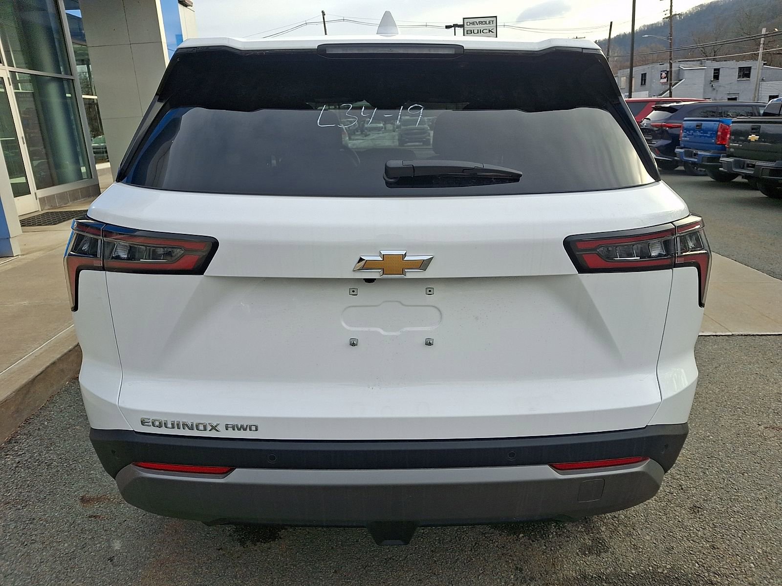 New 2026 Chevrolet Equinox LT w/ Convenience Package II image 5