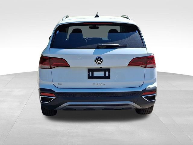 Used 2024 Volkswagen Taos SE FWD image 6