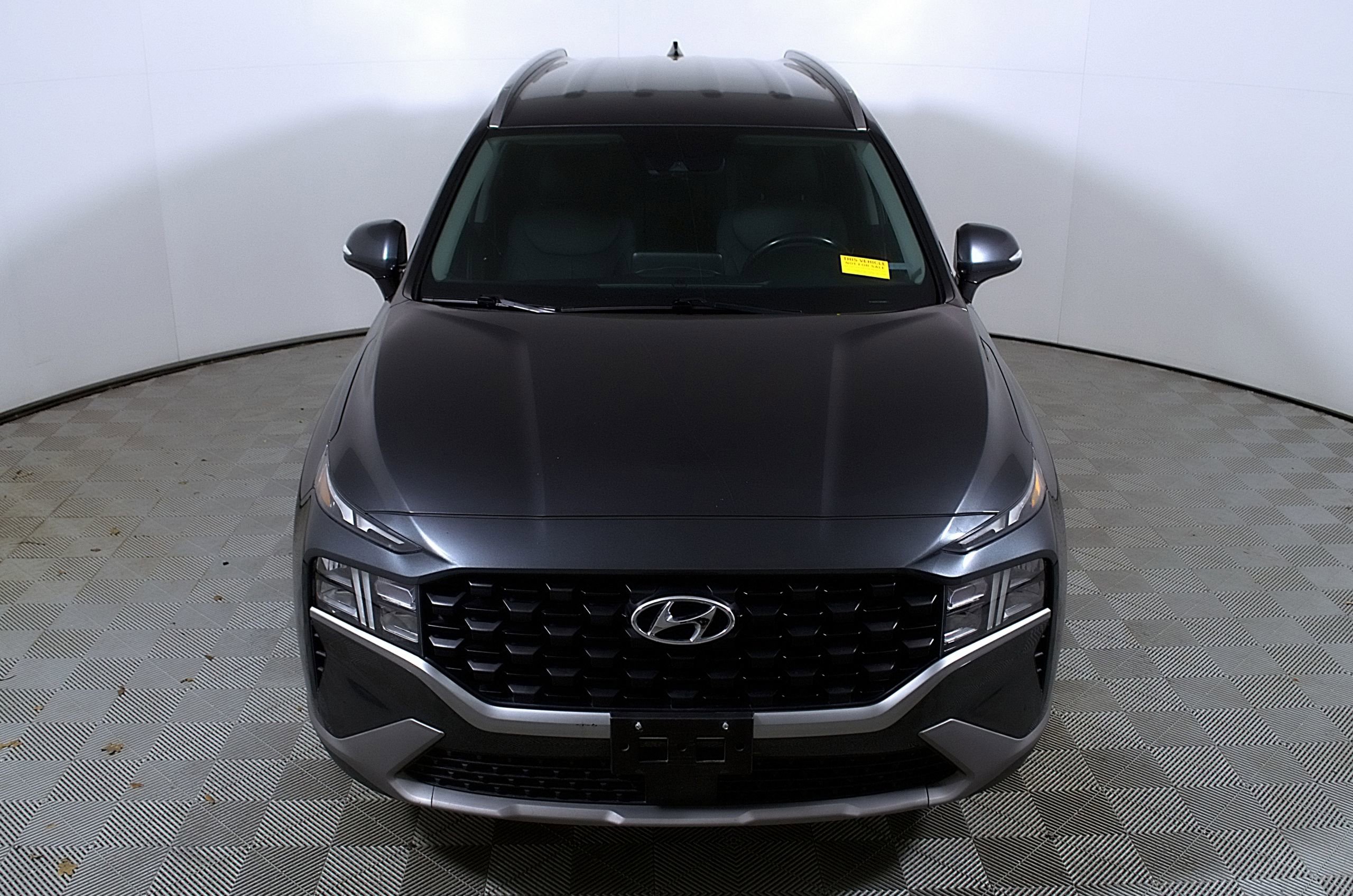 Used 2023 Hyundai Santa Fe SEL w/ Cargo Package AWD/4WD image 4