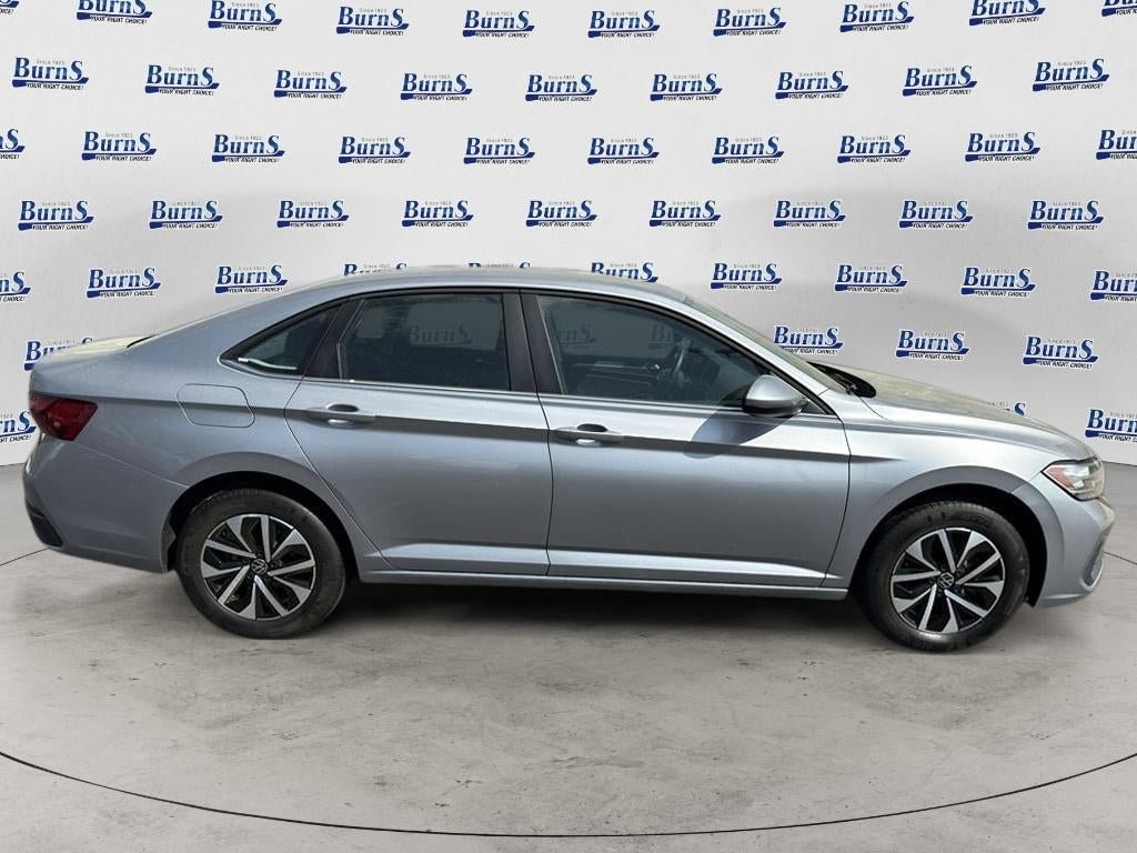 Used 2024 Volkswagen Jetta S FWD image 8