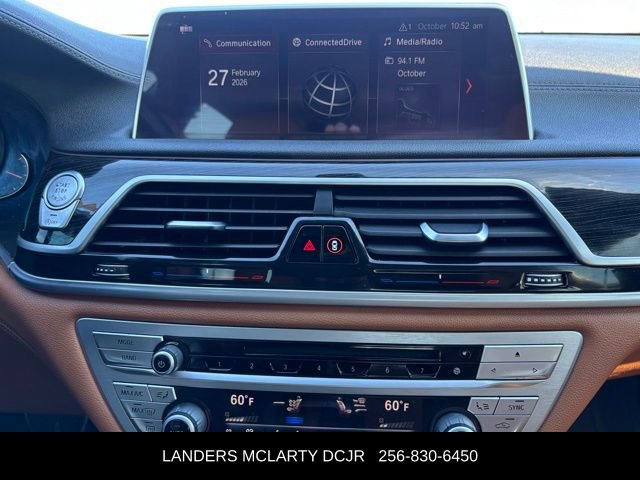 Used 2019 BMW 750i image 28