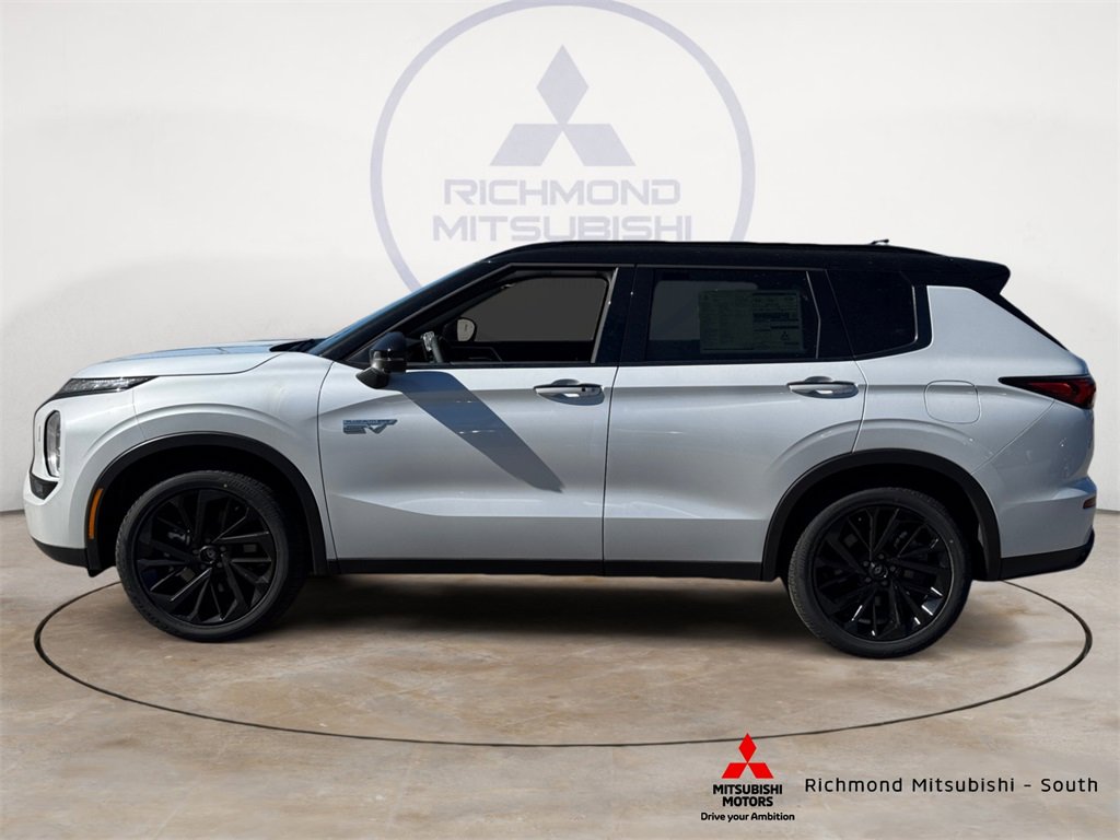 New 2025 Mitsubishi Outlander SEL Black Edition image 6