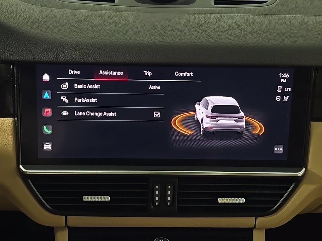 Certified 2023 Porsche Cayenne Platinum Edition AWD/4WD image 21