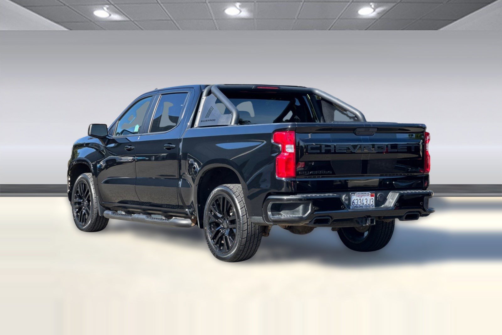 Used 2020 Chevrolet Silverado 1500 RST w/ Rally Edition RWD image 3