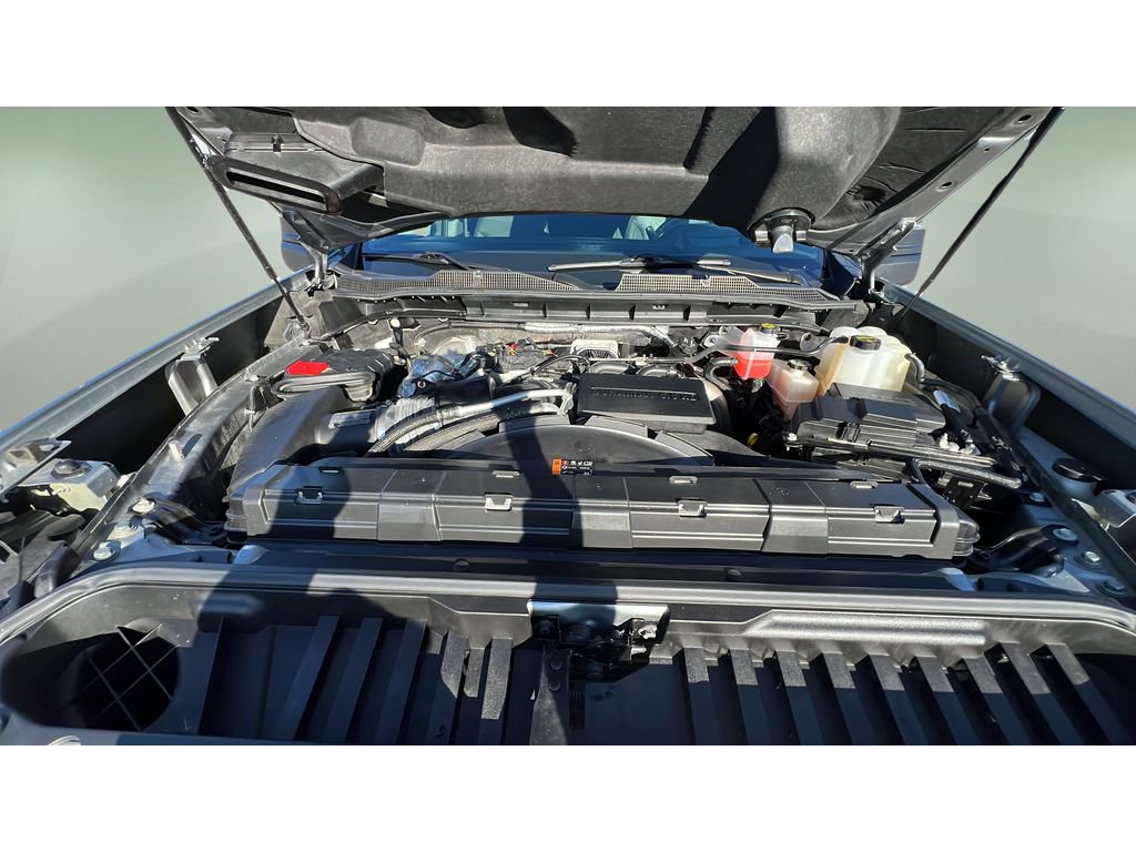 Certified 2025 Chevrolet Silverado 3500 LTZ w/ LTZ Premium Package image 32