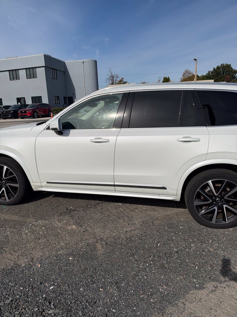 Used 2024 Volvo XC90 B6 Plus w/ Protection Package Premier AWD/4WD image 7