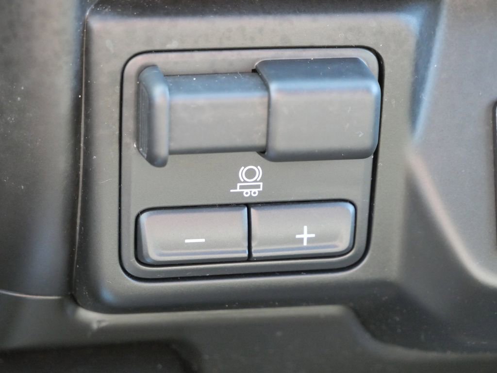 Used 2021 GMC Sierra 1500 SLT w/ SLT Convenience Package image 43