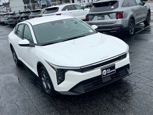 Certified 2025 Kia K4 LXS FWD image 7