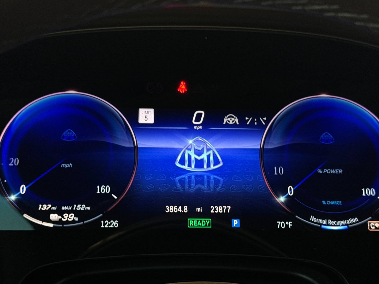 Used 2024 Mercedes-Benz Maybach EQS 680 4MATIC image 32