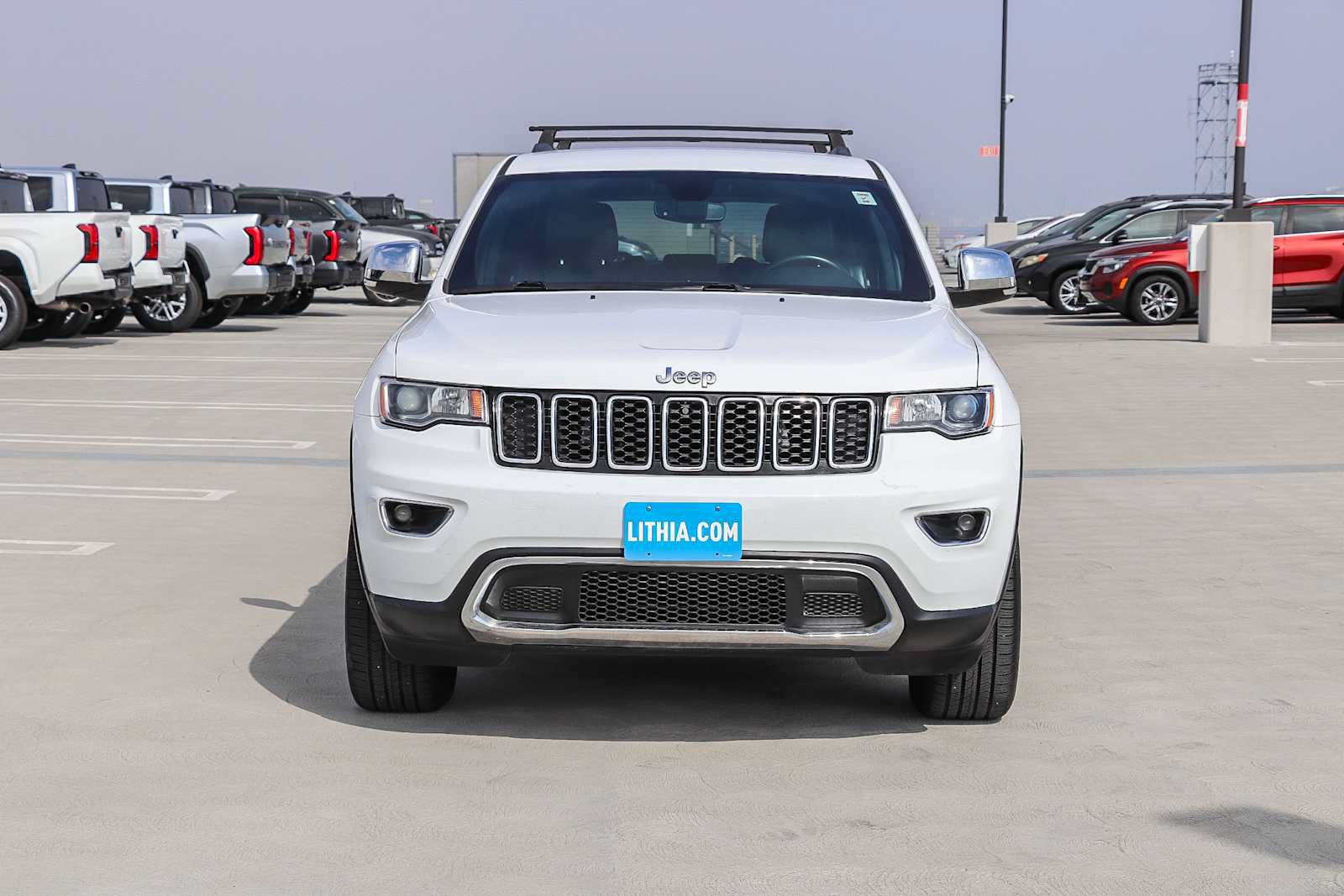 Used 2019 Jeep Grand Cherokee Limited RWD image 2