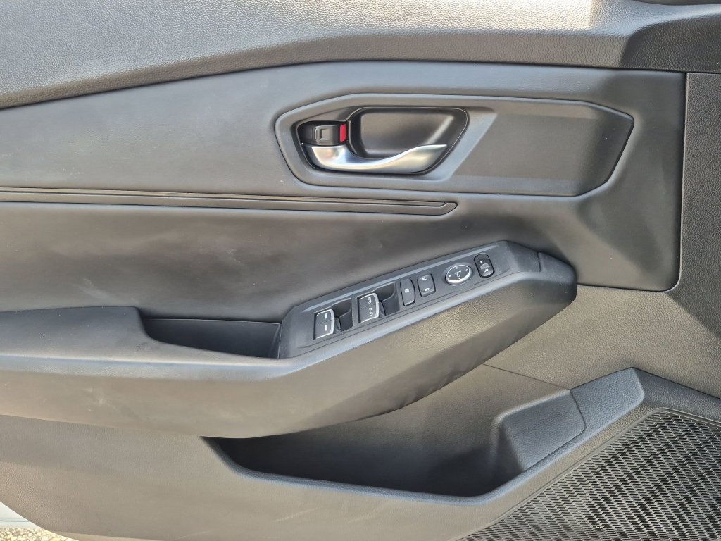 Used 2024 Honda Accord EX image 34