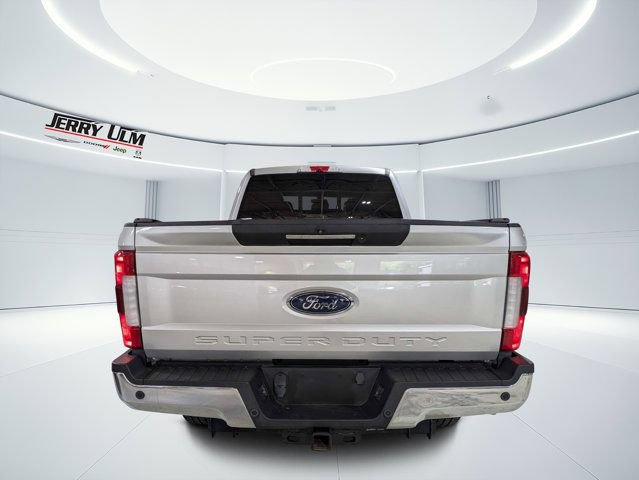 Used 2019 Ford F250 Lariat w/ Lariat Ultimate Package AWD/4WD image 4