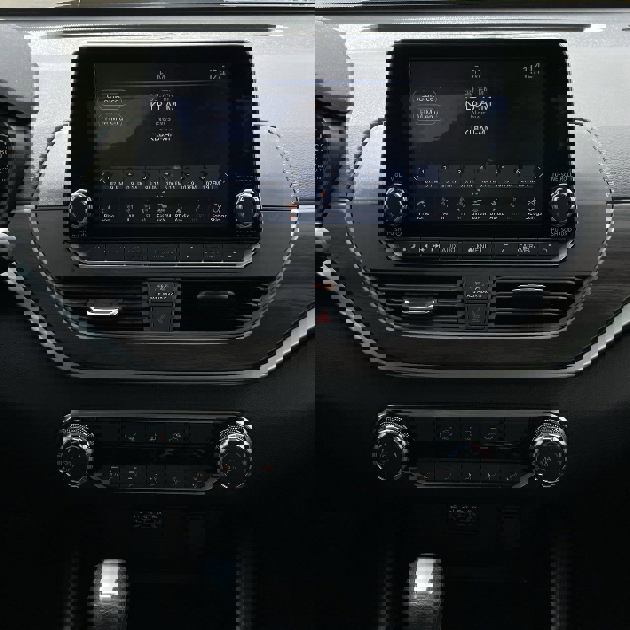 Used 2024 Nissan Altima 2.5 SV image 17