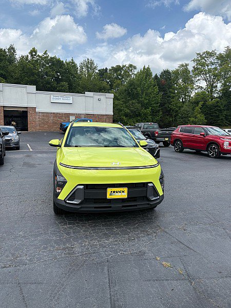 Used 2024 Hyundai Kona SEL
