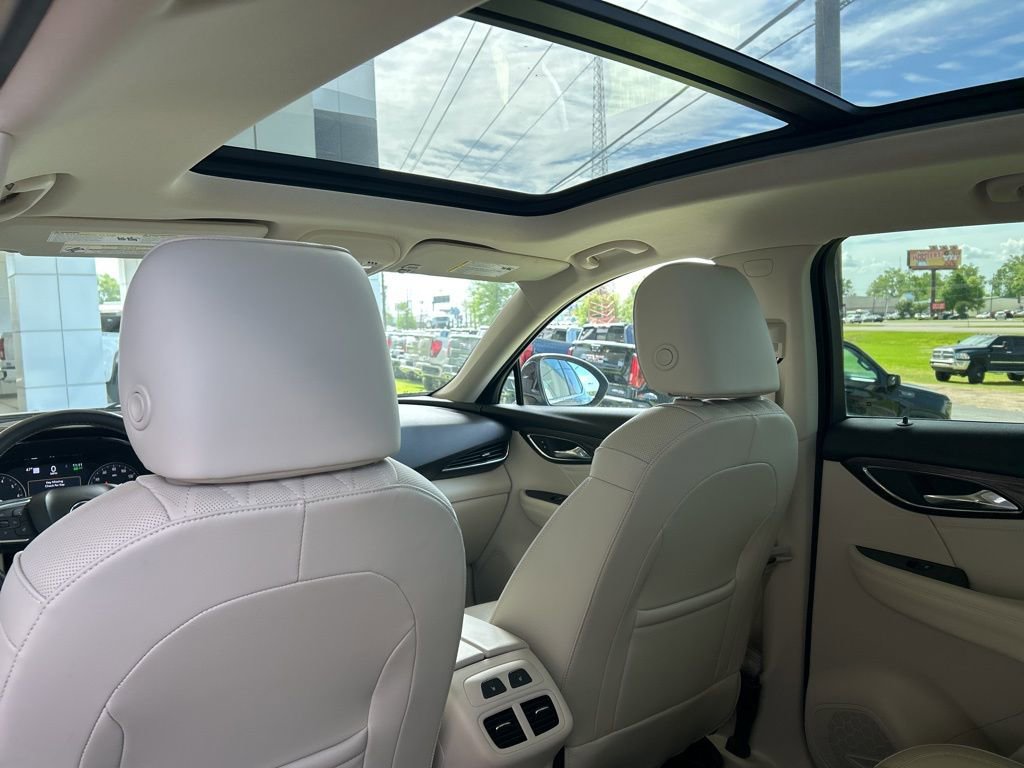 Used 2023 Buick Envision Avenir image 10
