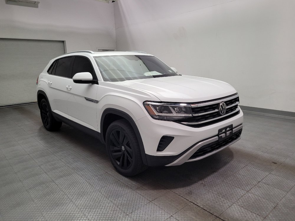 Used 2022 Volkswagen Atlas Cross Sport SE FWD image 13