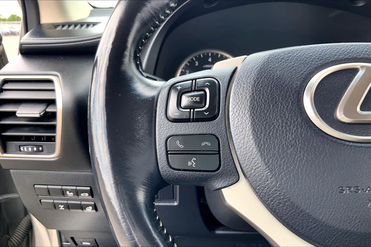 Used 2016 Lexus NX 200t AWD w/ Premium Package image 23