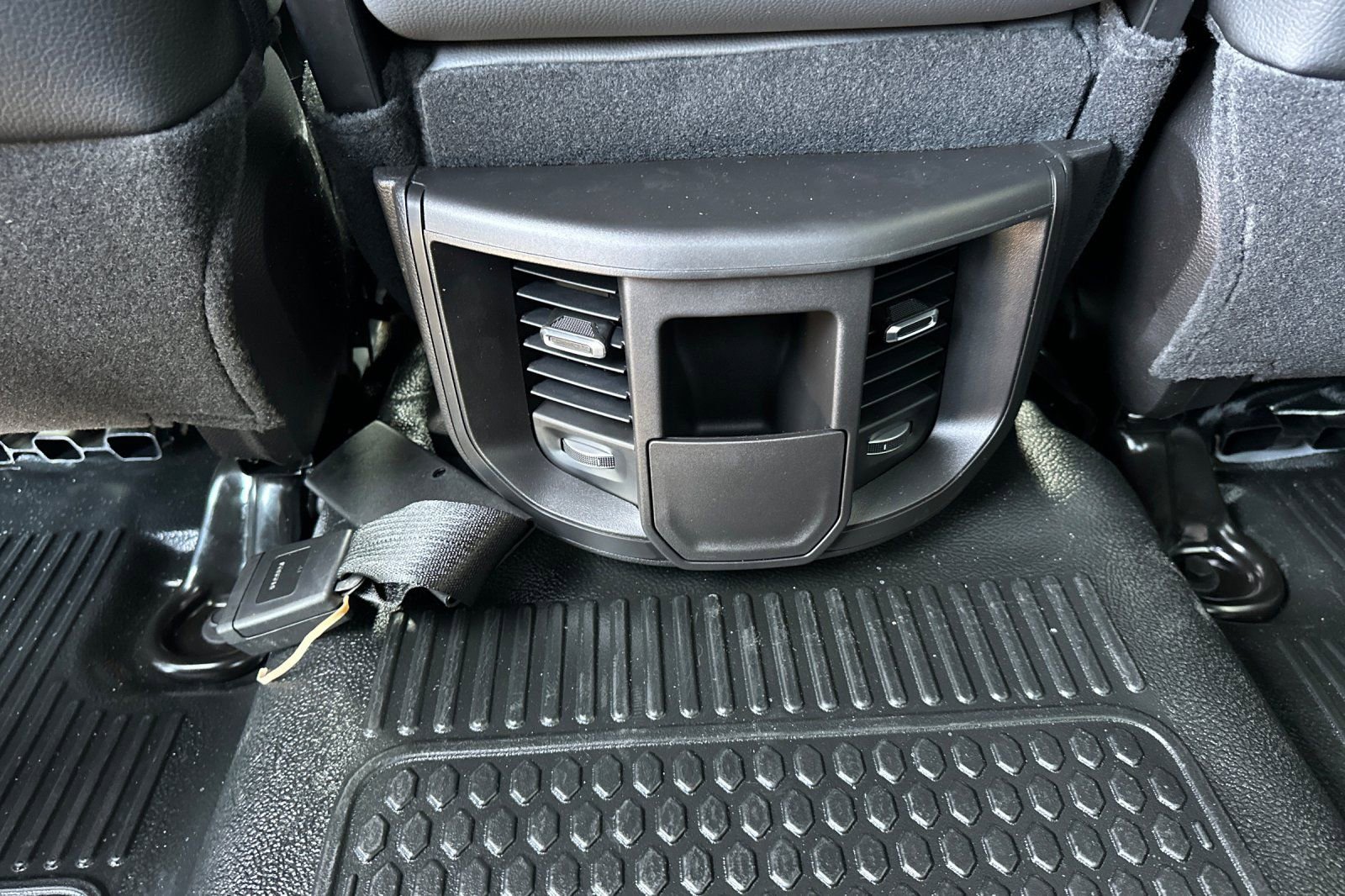 New 2026 RAM 3500 Tradesman AWD/4WD image 15