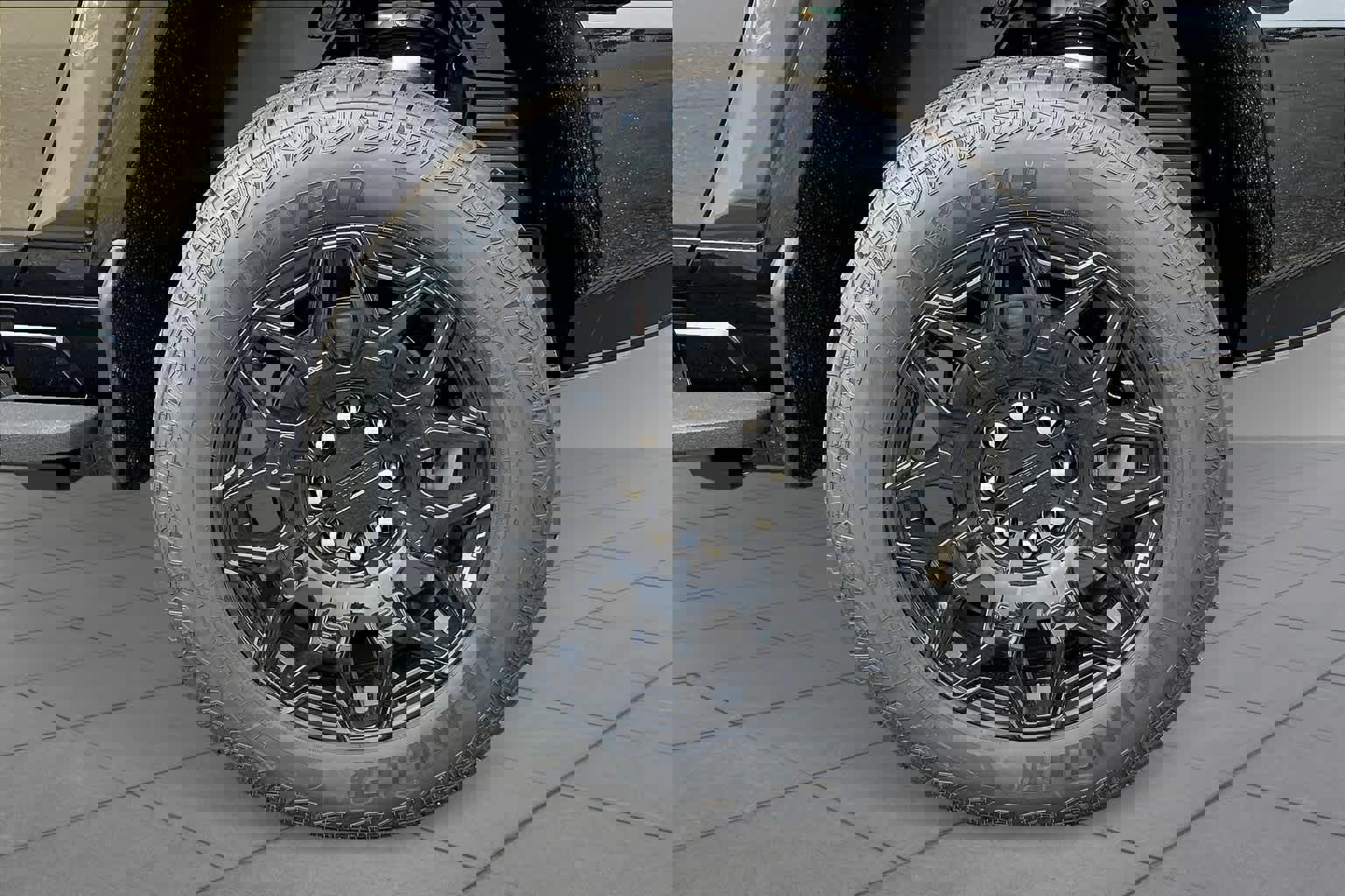 New 2025 GMC Hummer EV 2X image 11