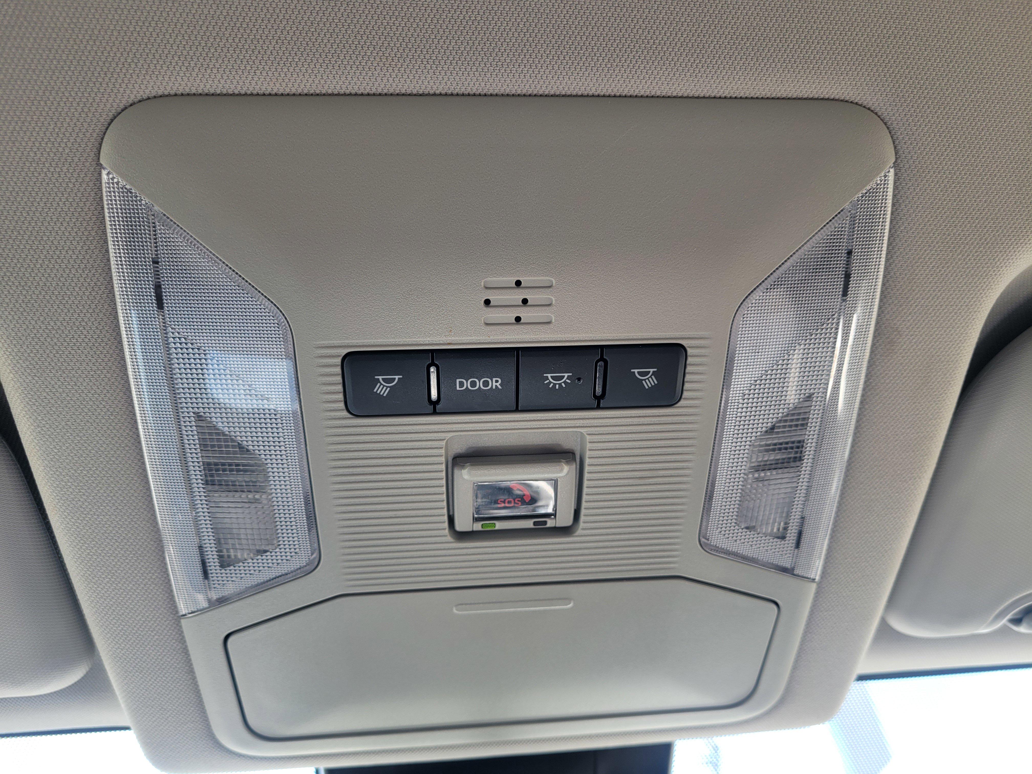 Used 2023 Toyota RAV4 LE AWD/4WD image 26