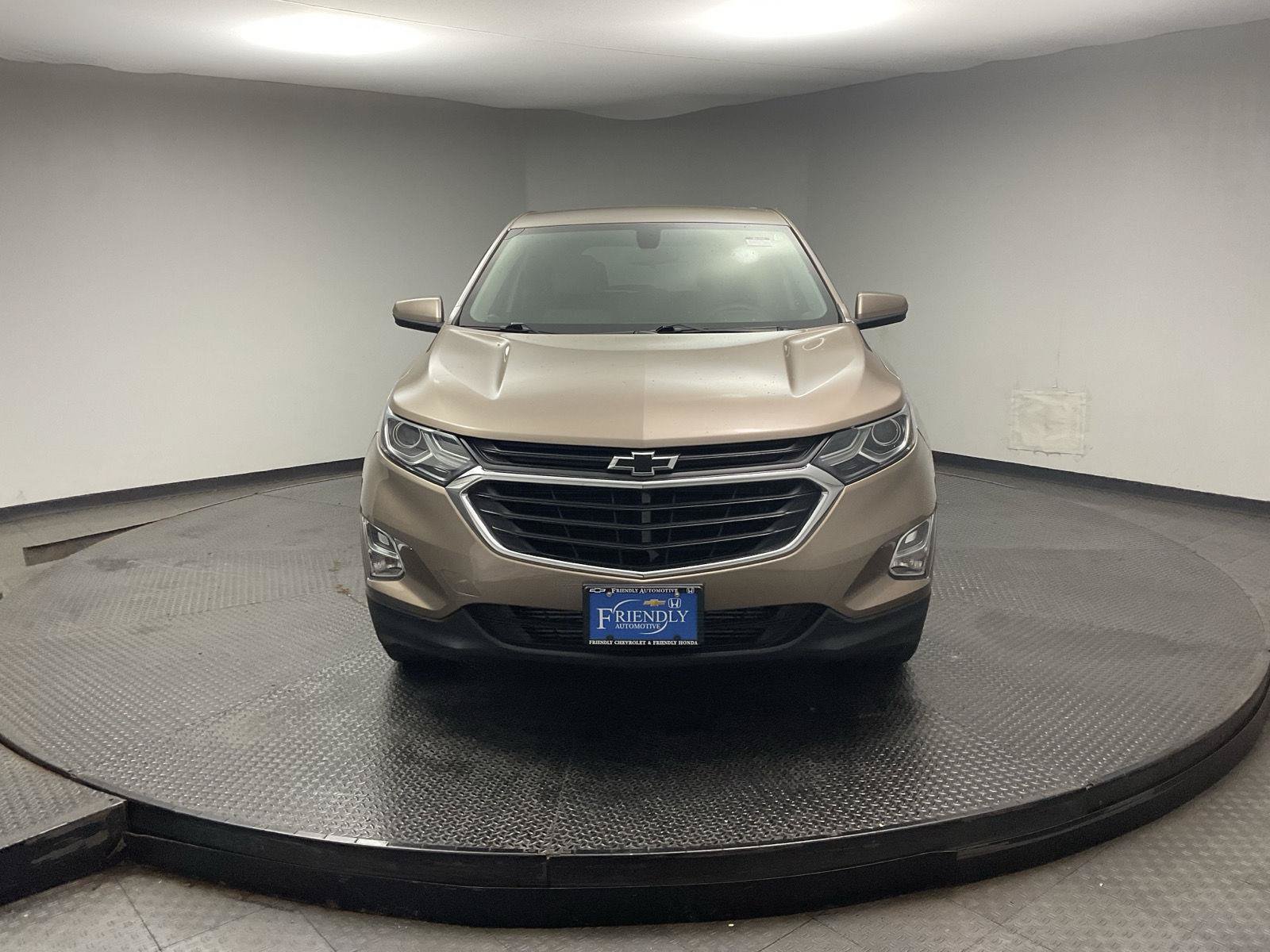 Used 2018 Chevrolet Equinox LT AWD/4WD image 2