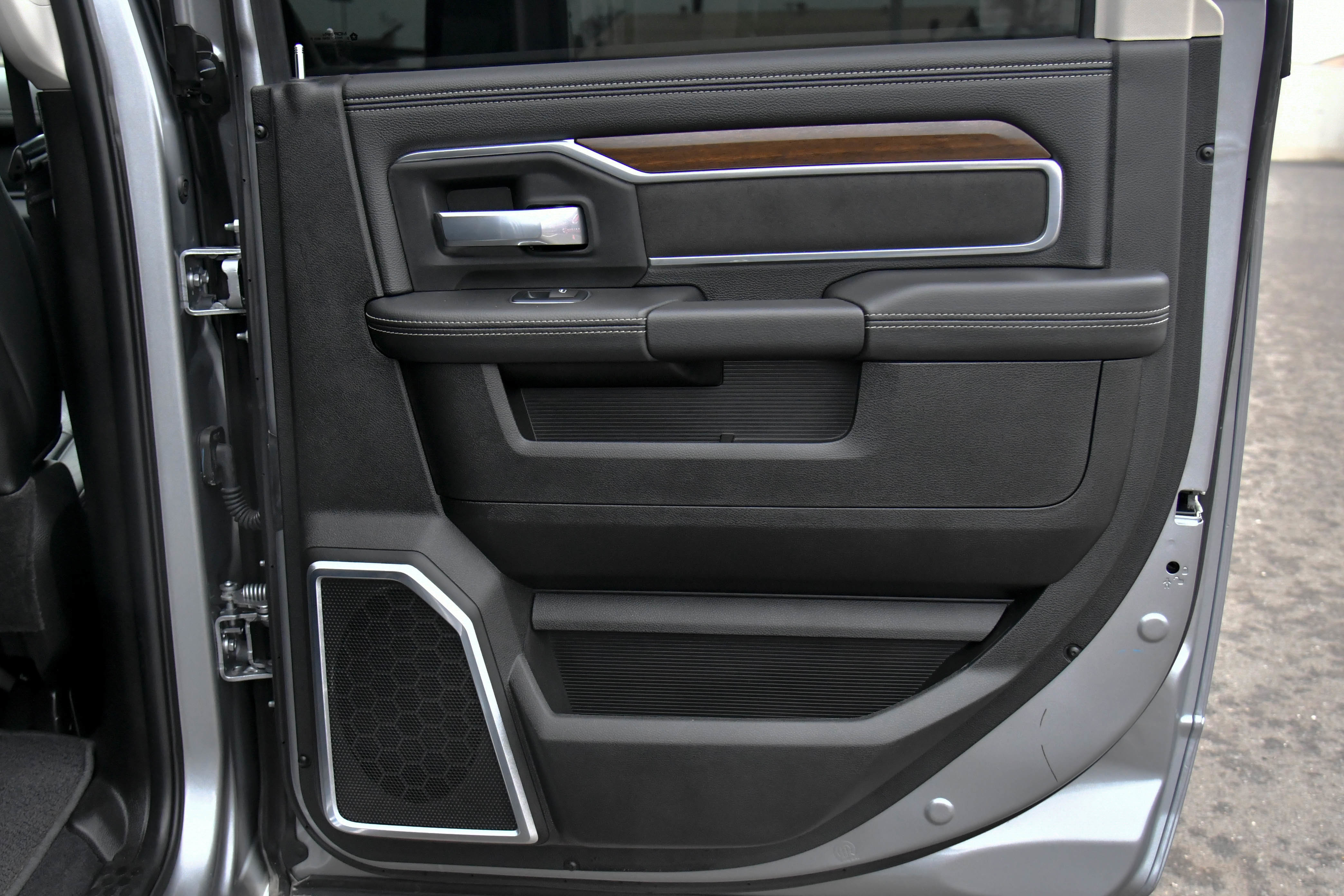 Used 2024 RAM 2500 Laramie image 51