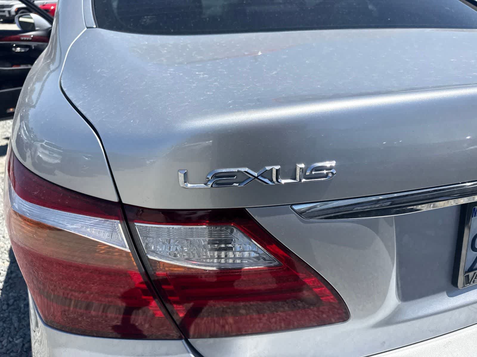 Used 2010 Lexus LS 460 RWD image 13