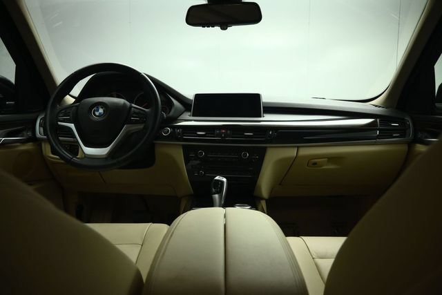 Used 2015 BMW X5 xDrive35d AWD/4WD image 38