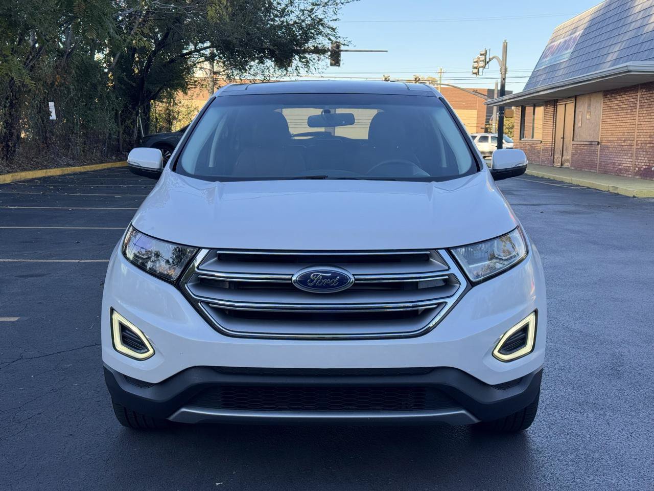 Used 2015 Ford Edge Titanium w/ Equipment Group 301A FWD image 3