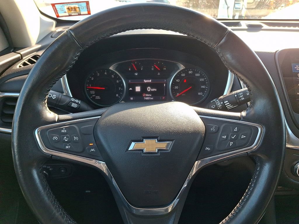 Used 2020 Chevrolet Equinox LT image 18