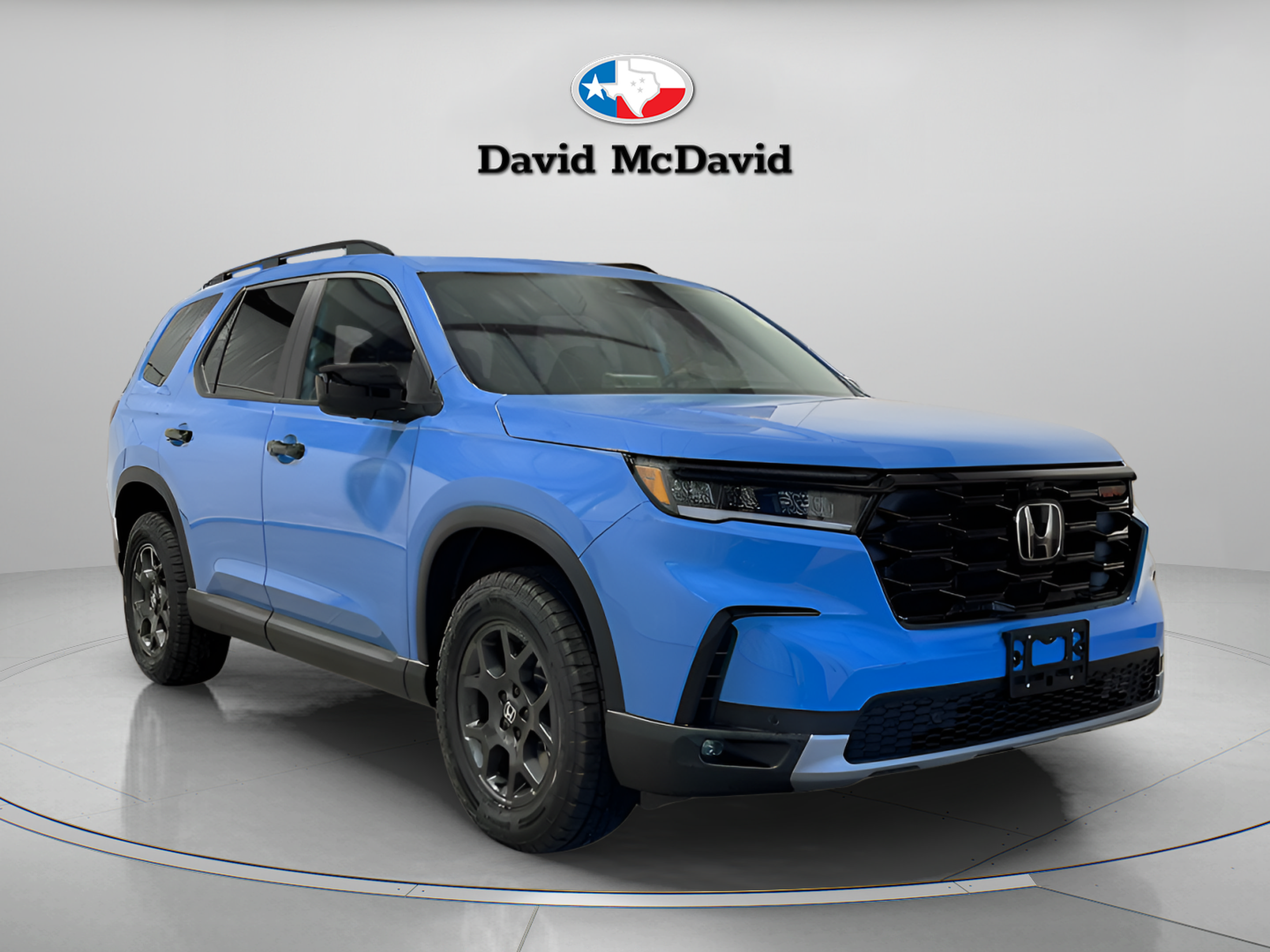 Used 2025 Honda Pilot TrailSport image 8