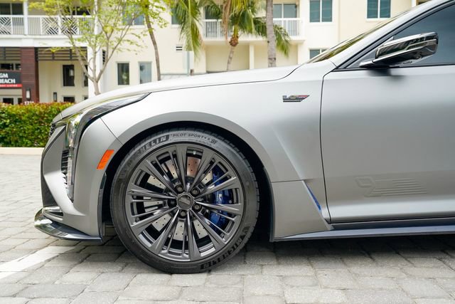 Used 2025 Cadillac CT5 V Blackwing w/ LE Monstre Special Edition RWD image 13