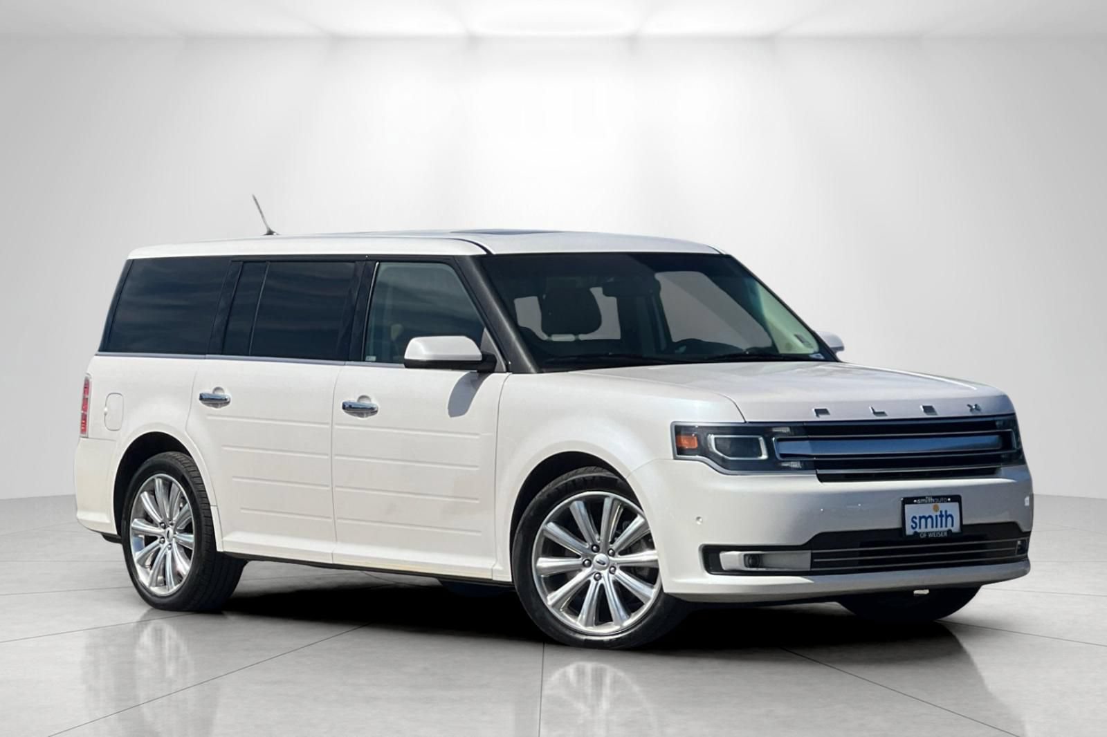 Used 2019 Ford Flex Limited w/ Equipment Group 303A AWD/4WD image 2