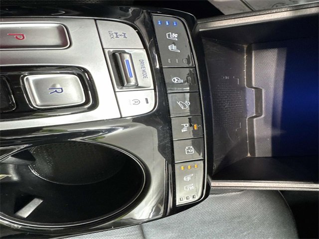 Used 2024 Hyundai Tucson Limited image 16